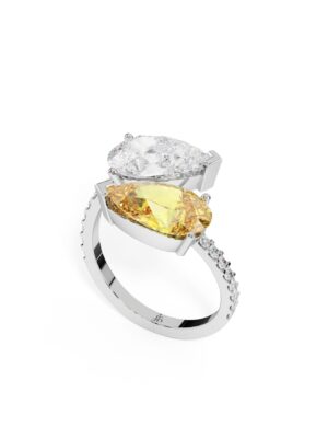 Just Brilliant Lumière Toi et Moi ring in 18K white gold featuring a 0.96 ct pear shaped lab grown diamond and 1.50 ct natural yellow citrine