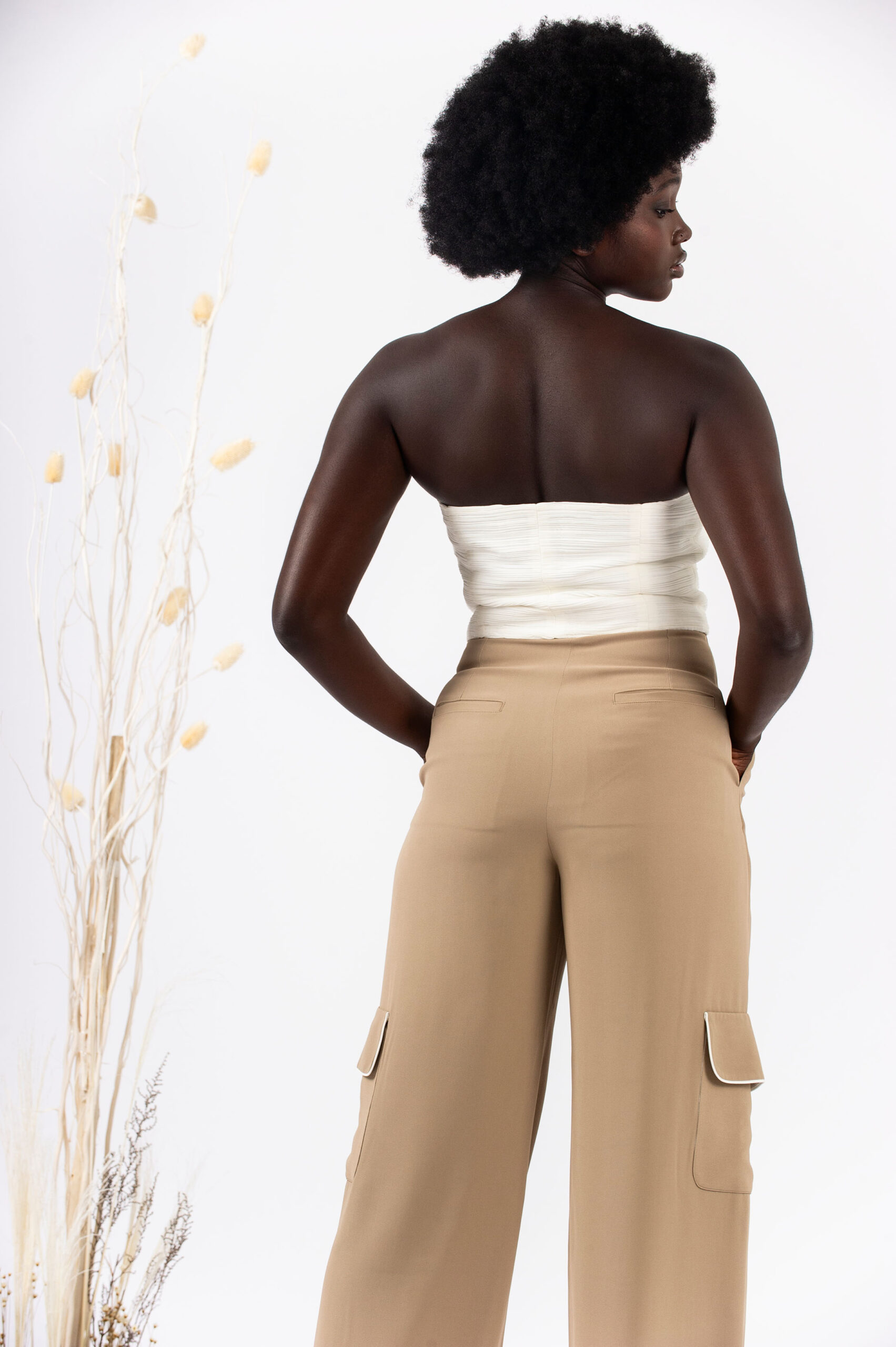 SUUBI White Sleeveless Top - Image 3