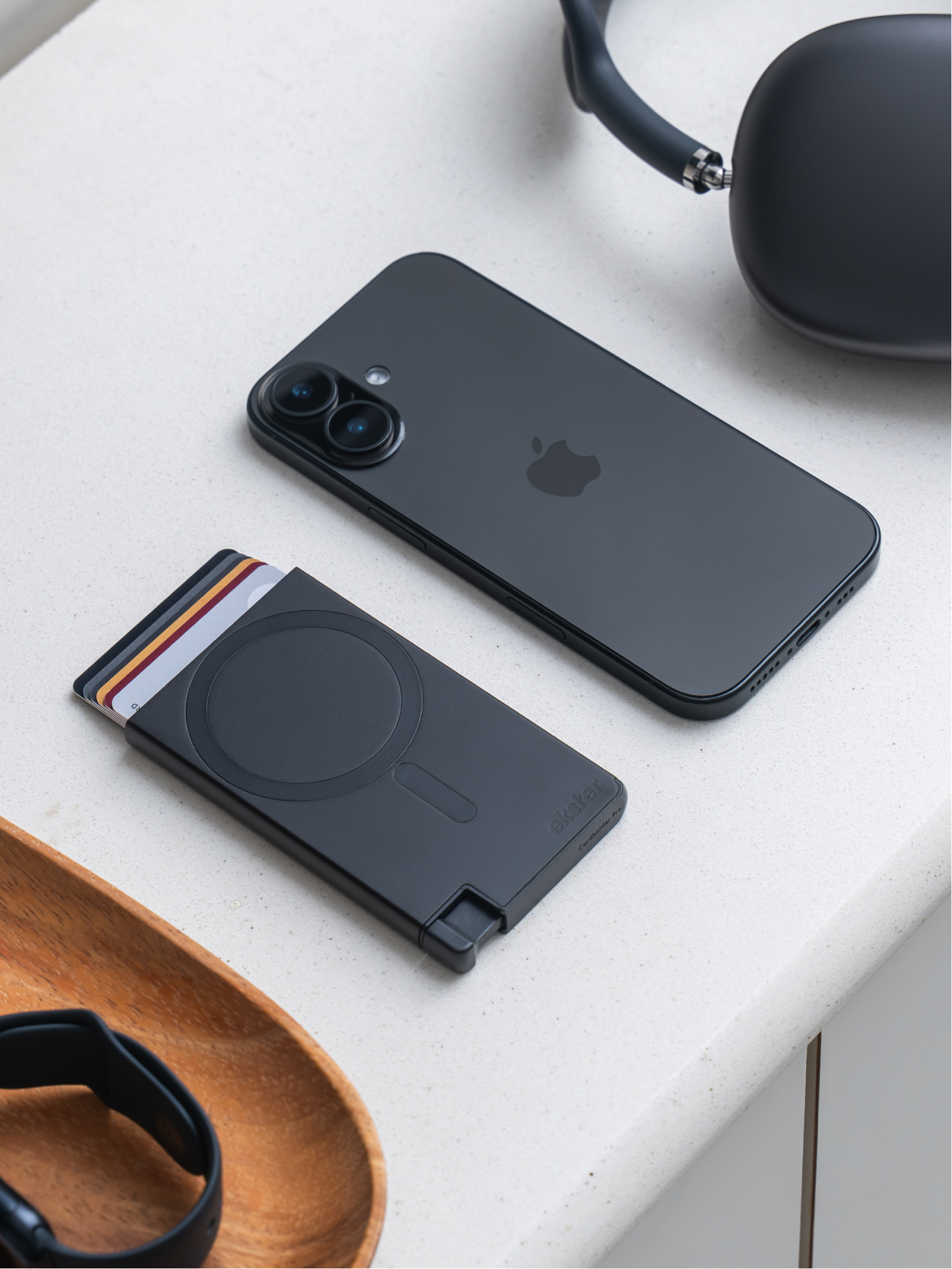 Ekster Cardholder Pro For MagSafe Stealth - Image 5