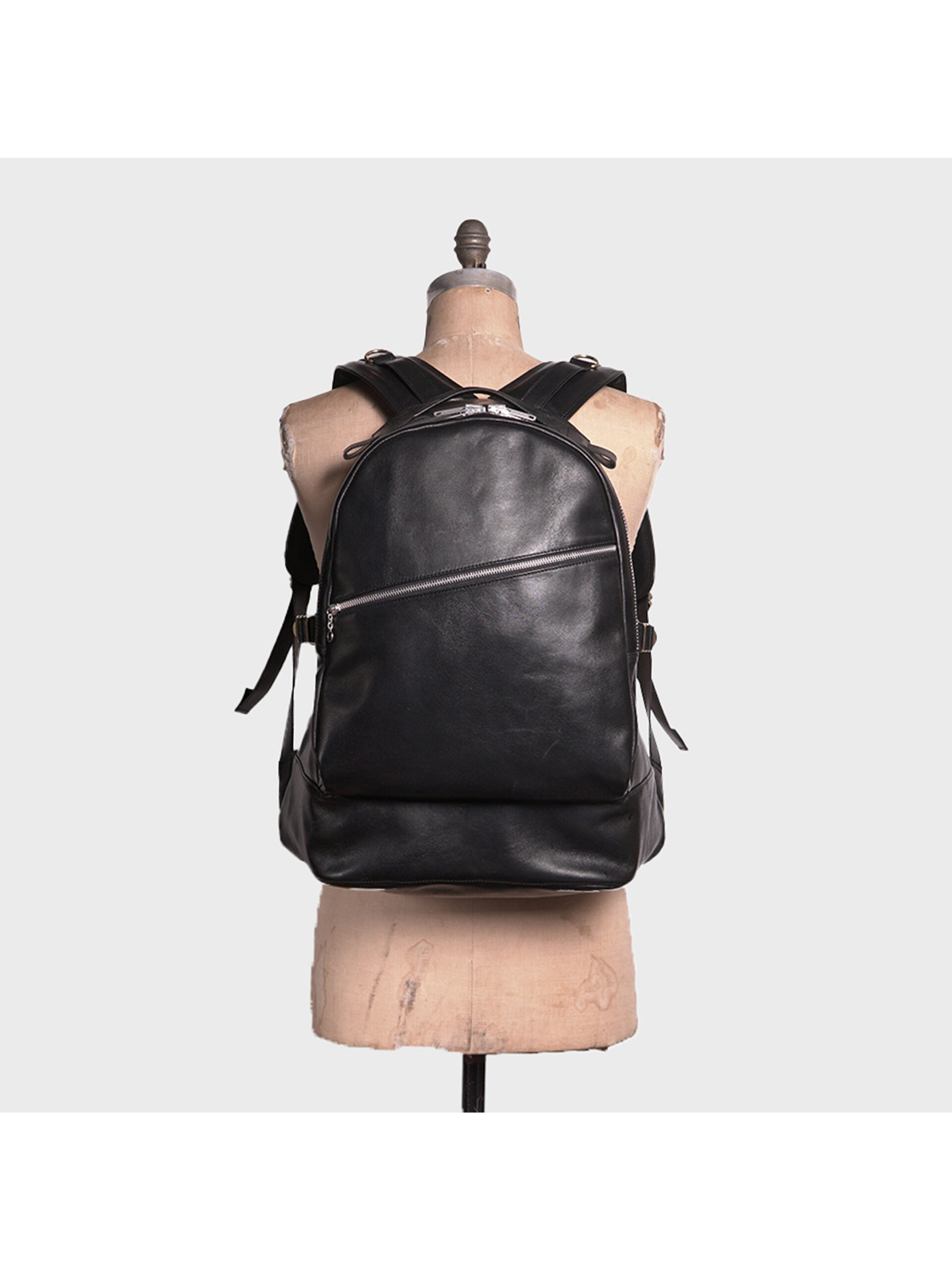 MBS Horse Hide Backpack - Image 8