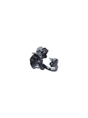 Sylvsmidja Black Silver Ring