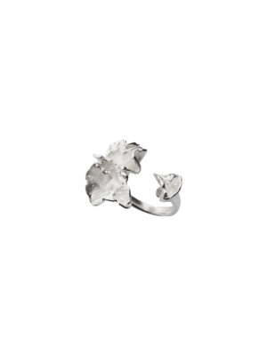Sylvsmidja White Silver Ring