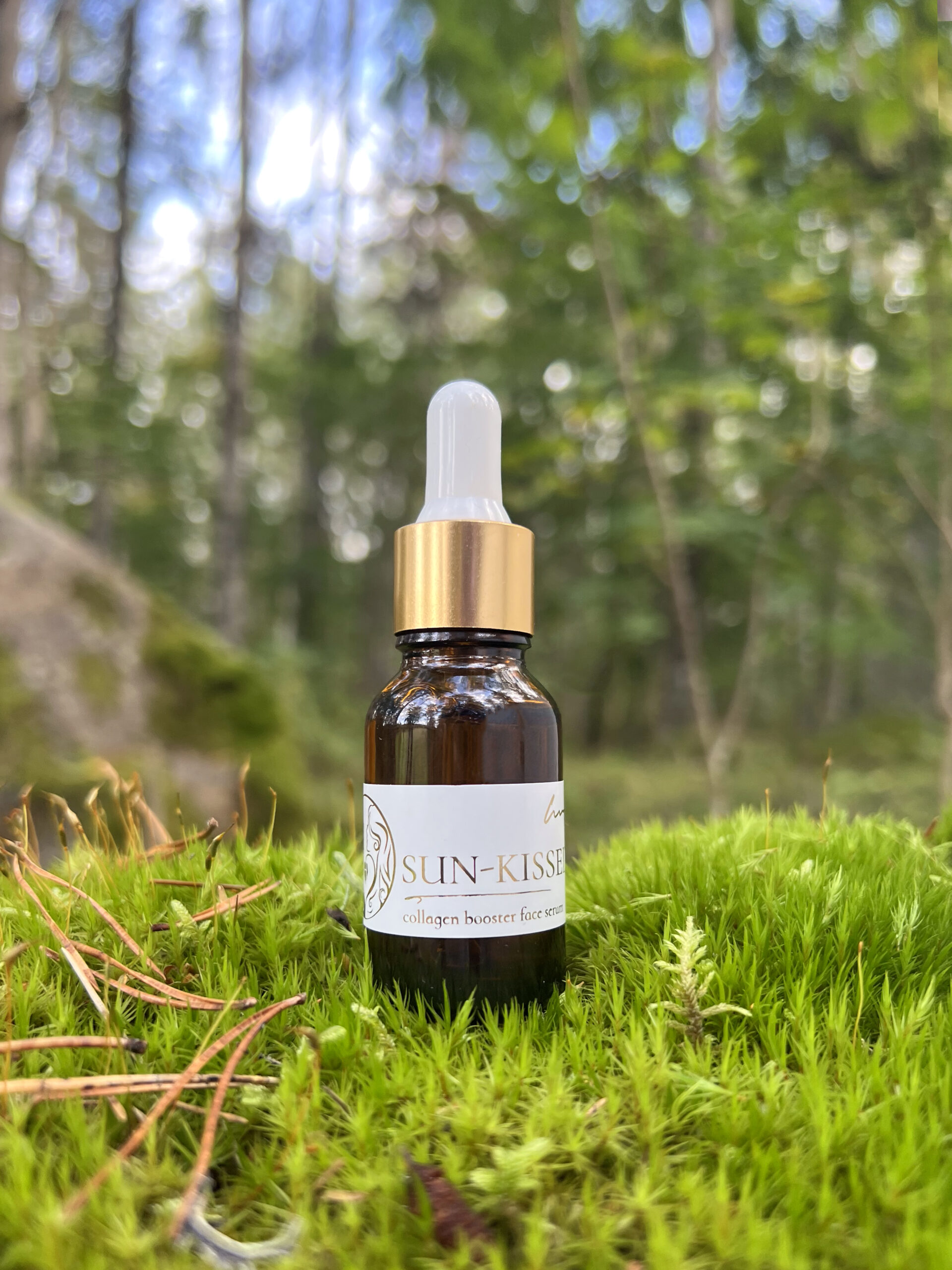 Urban Witches Sun-Kissed Collagen Booster Face Serum - Image 2