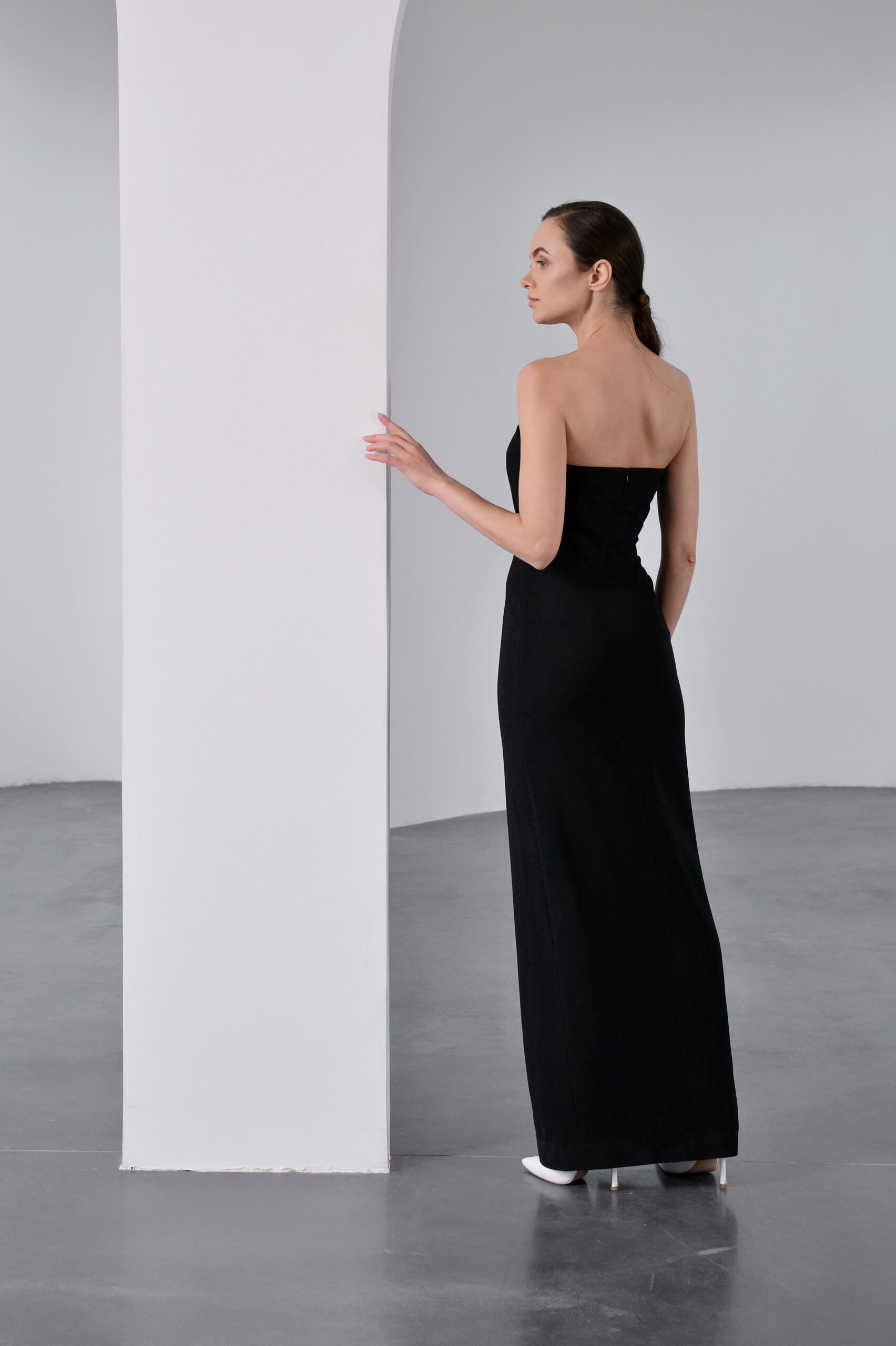 ANASTASIIA IVANOVA Black Evening Dress - Image 4