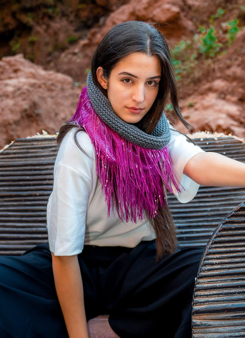 CONSTASY MAGENTA SPARK SEQUIN FRINGE SNOOD - Image 3