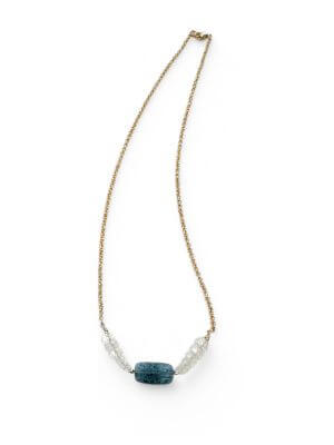 D&T Jewels White Moonstone Necklace