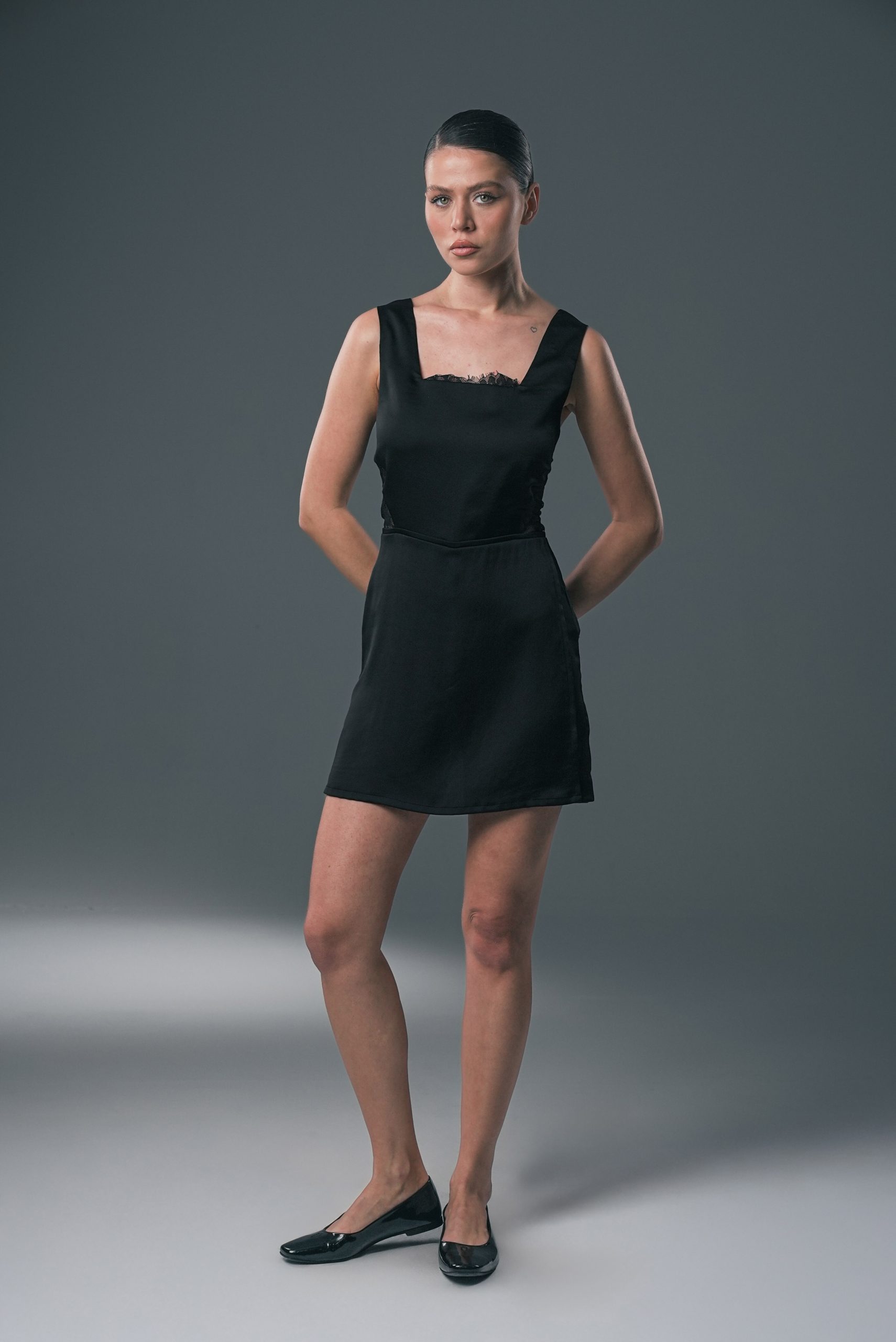 Deuniq Black Romper Jumpsuit - Image 3