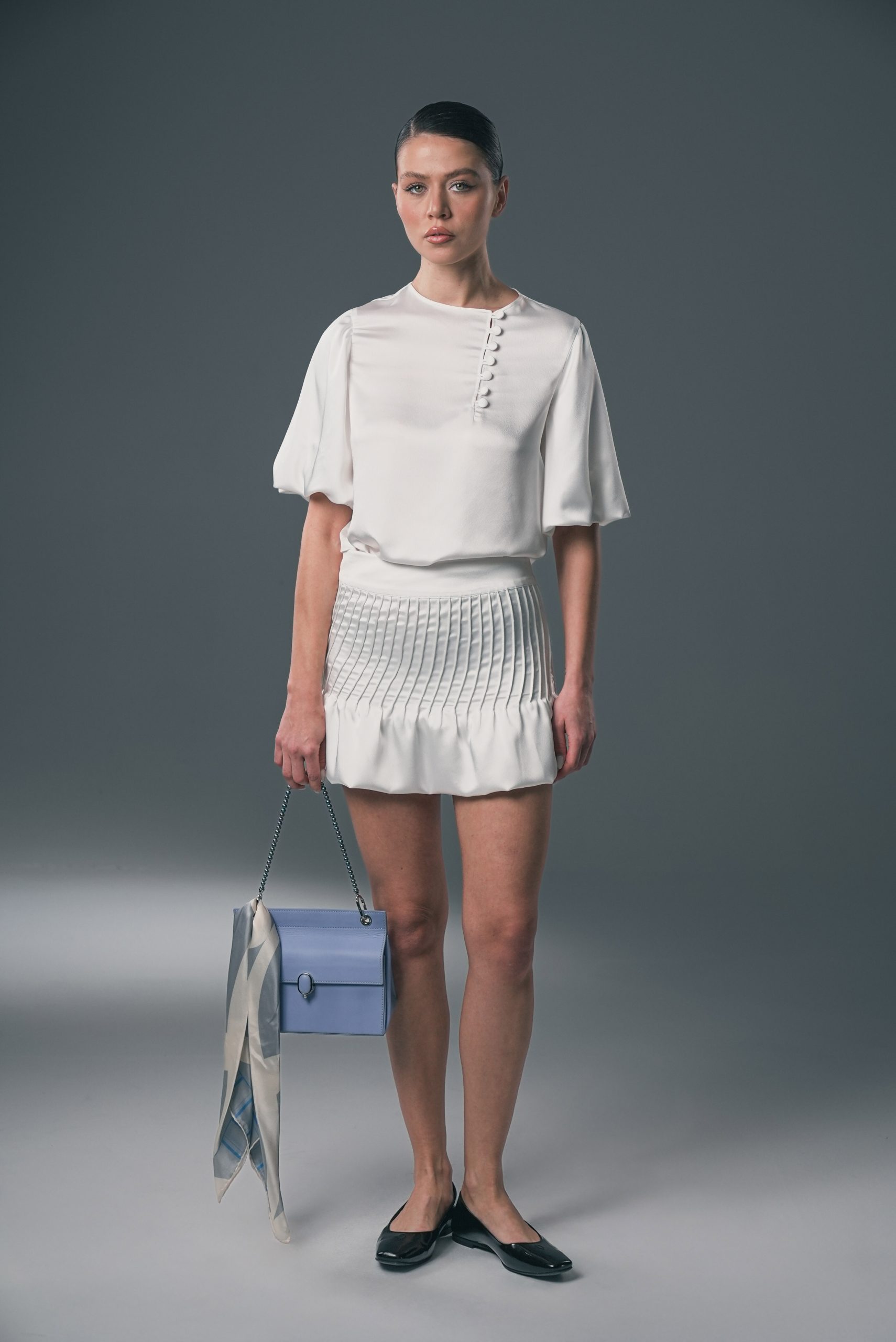 Deuniq White Mini Skirt - Image 3
