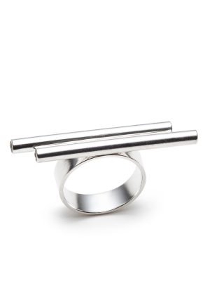 Exuberant Tubular Simplicity Round Ring