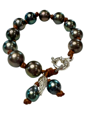 MOODY GRAY Tahitian Lei Bracelet