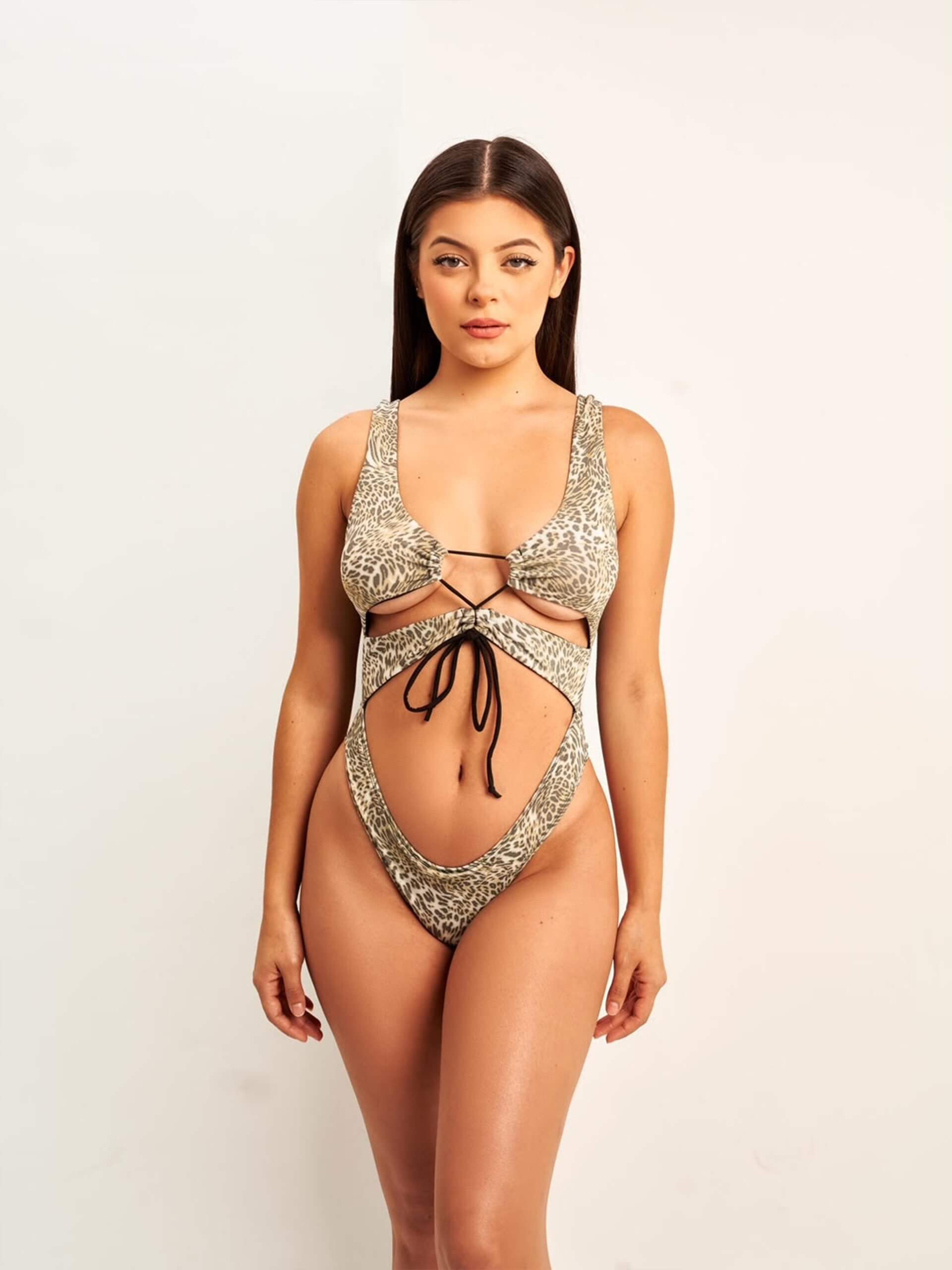 Hong Hoa Leopard Cut Out One-Piece Swimwear - Image 3