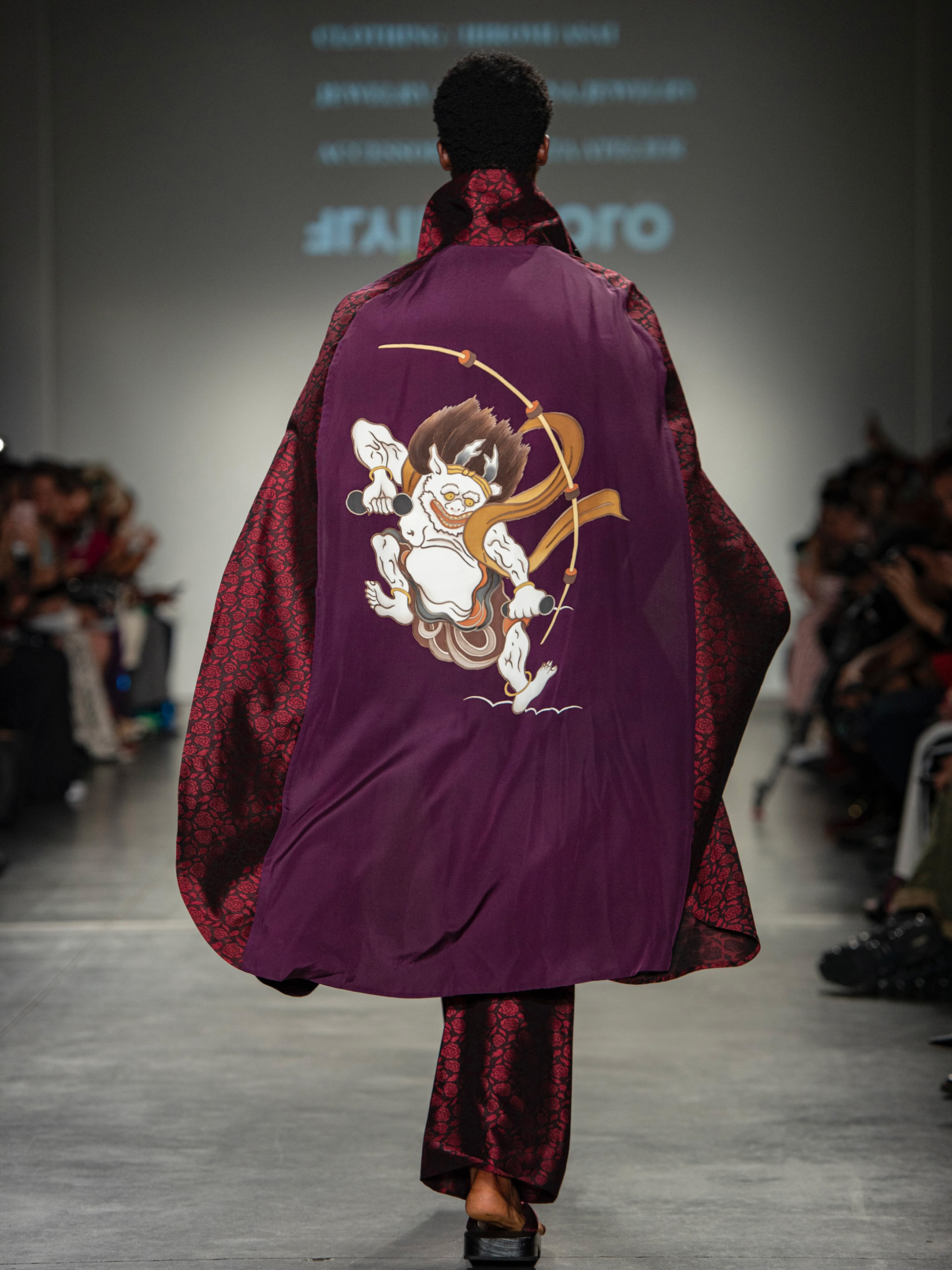 HIROMI ASAI Red Poncho Coat/Outerwear - Image 4