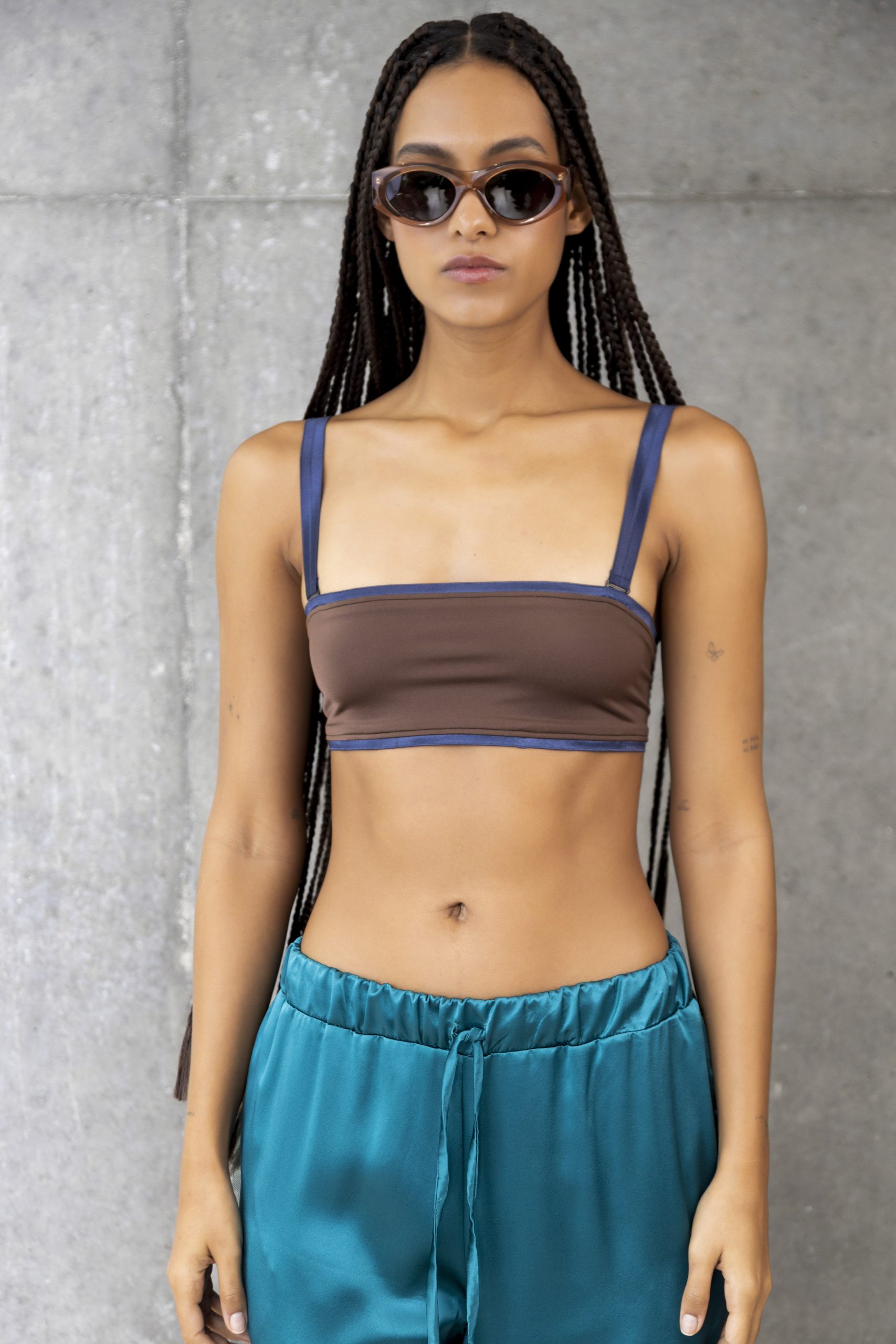 MONZLAPUR Top - Brown x Blue - Image 4