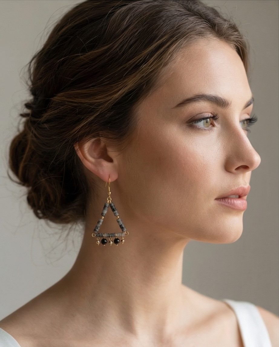 Perry Bijoux Grey Agate And Onyx Boho Geometry Earrings - Image 2