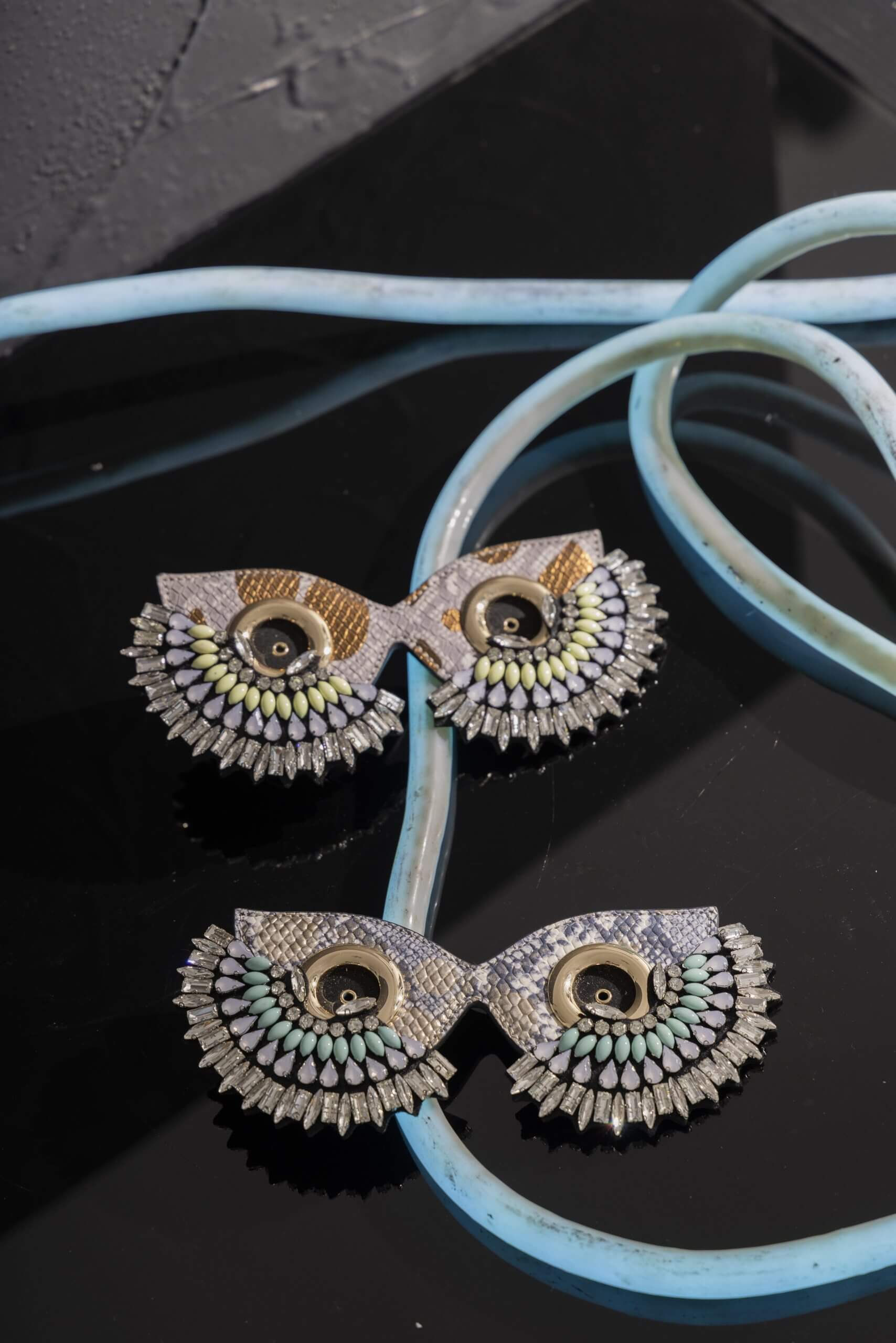 WANACCESSORY Bag Accessory-Multi-Layer Crystal Embellishment Mask - Image 5