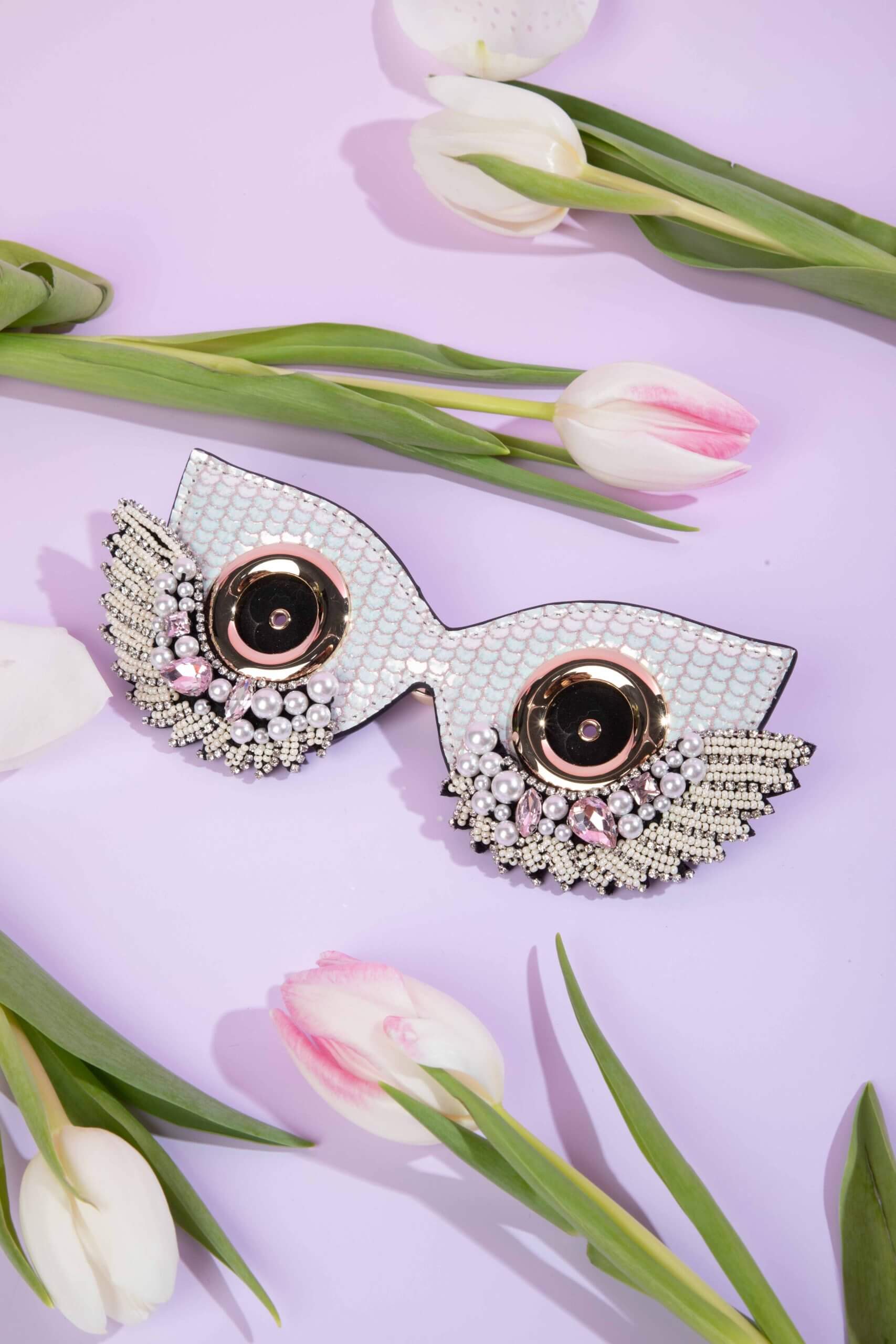 WANACCESSORY Bag Accessory-Hand Beaded Crane Mask - Image 3