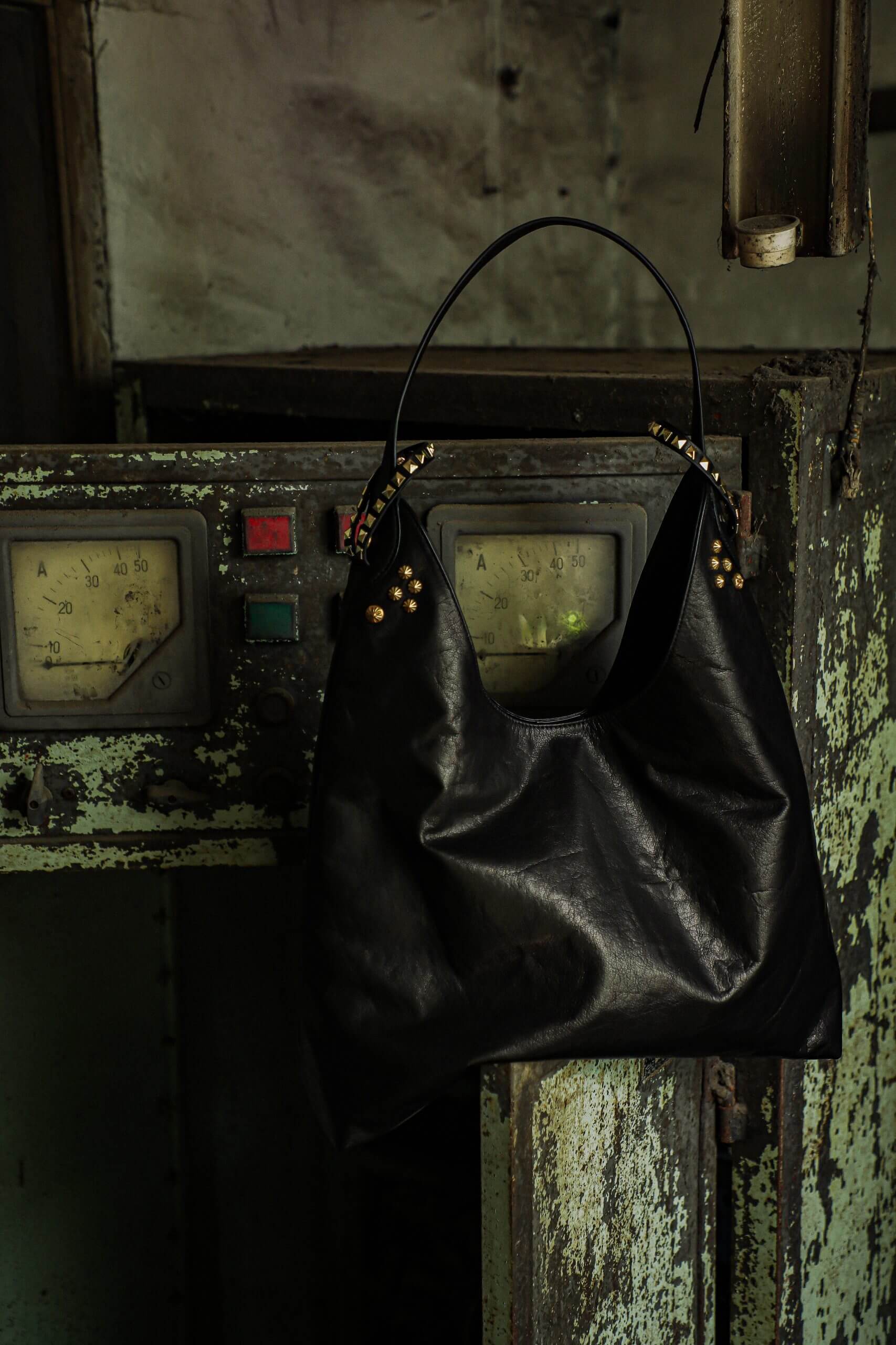 WANACCESSORY Black Brass Calf Leather Large Hobo - Image 6