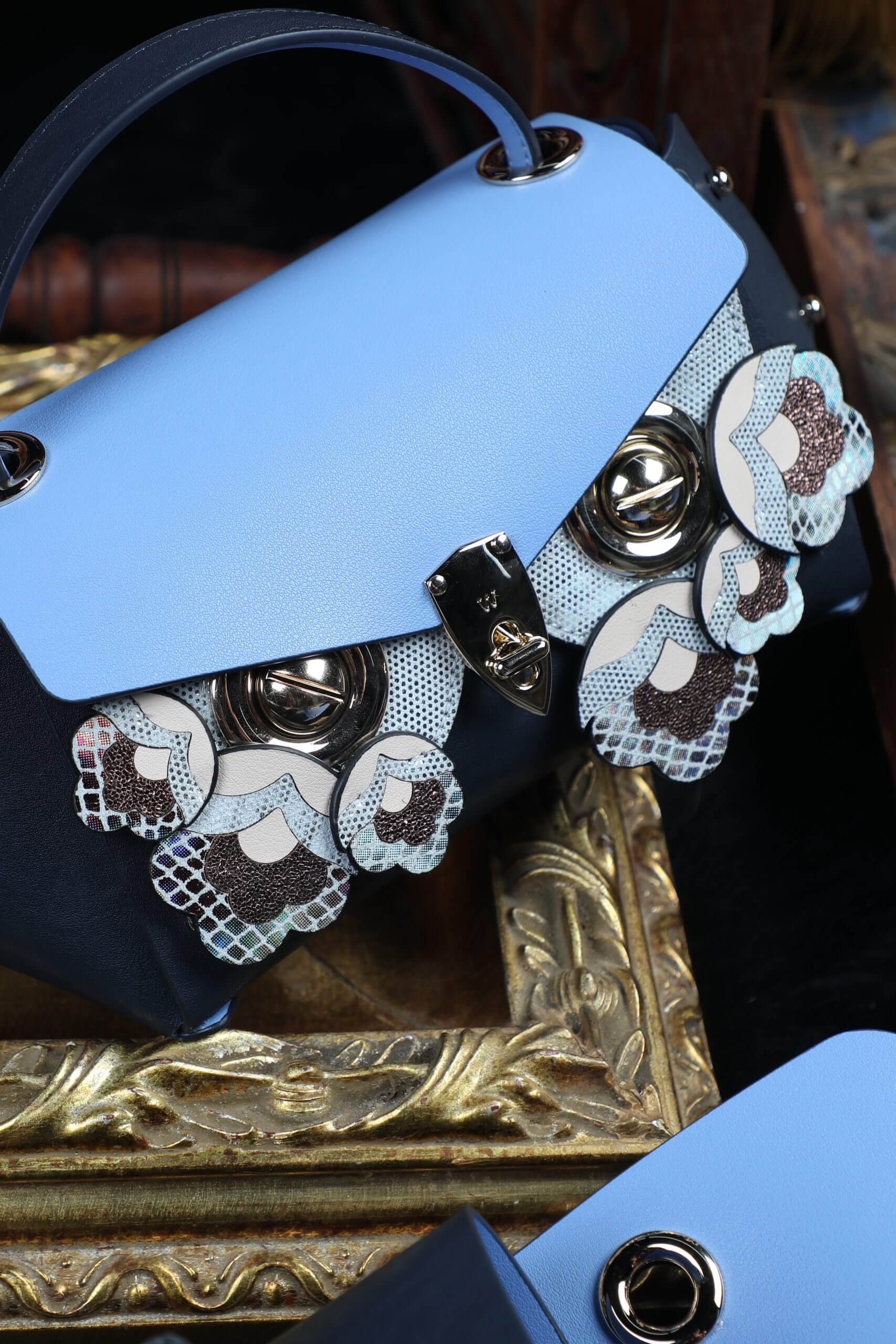WANACCESSORY Blue Gold Calf Leather Medium Handle - Image 9